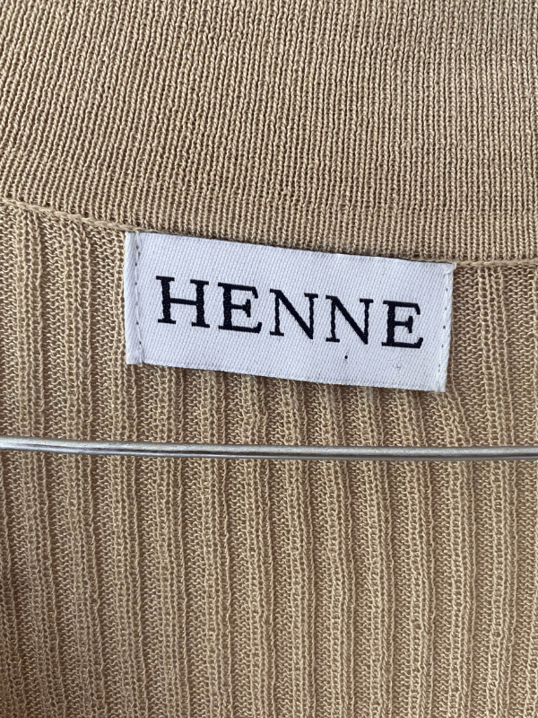 Henne Ribbed Knit Collared Top (Beige)